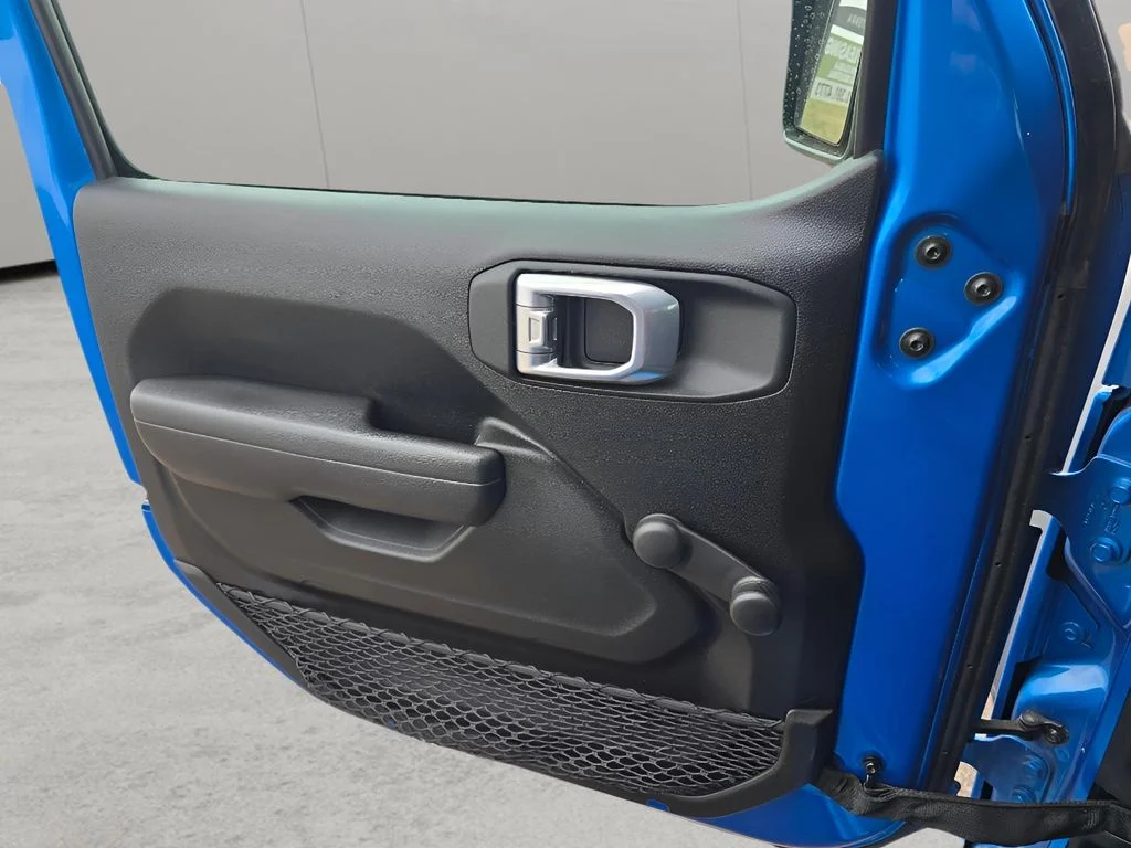 Used 2024 Hydro Blue Pearlcoat Jeep Sport image 24