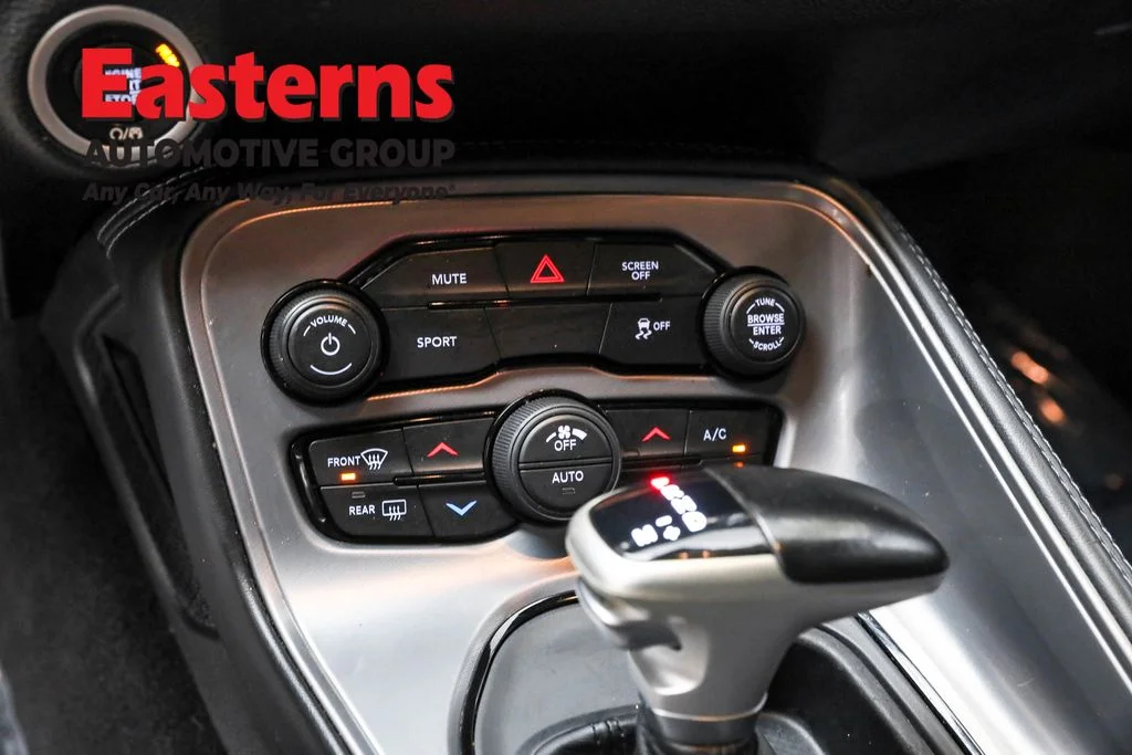 Used 2023 Gray Dodge SXT image 20