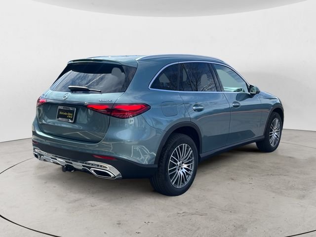 New 2026 Verde Silver Metallic Mercedes-Benz GLC 300 image 5