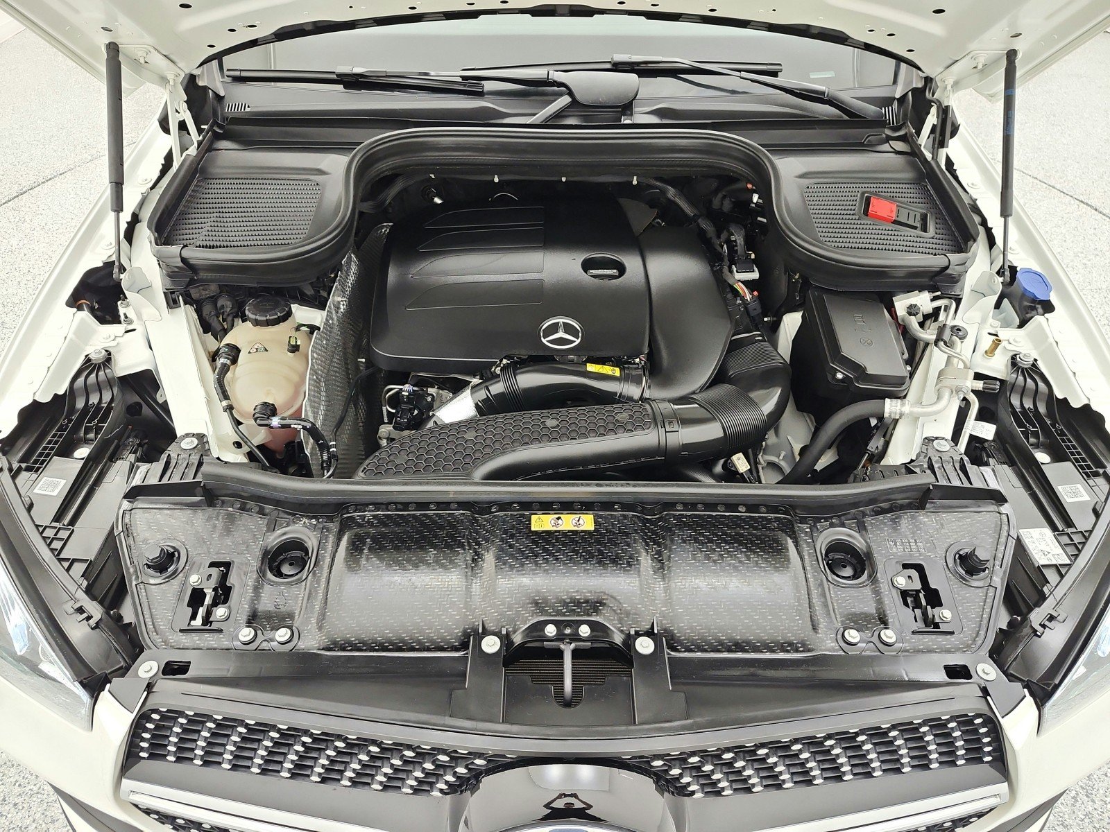 Used 2022 MANUFAKTUR Diamond White Bright Mercedes-Benz GLE 350 SUV image 17