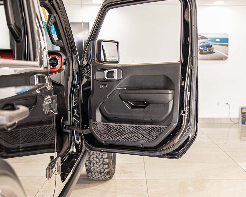 Used 2021 Black Jeep Unlimited Rubicon image 38