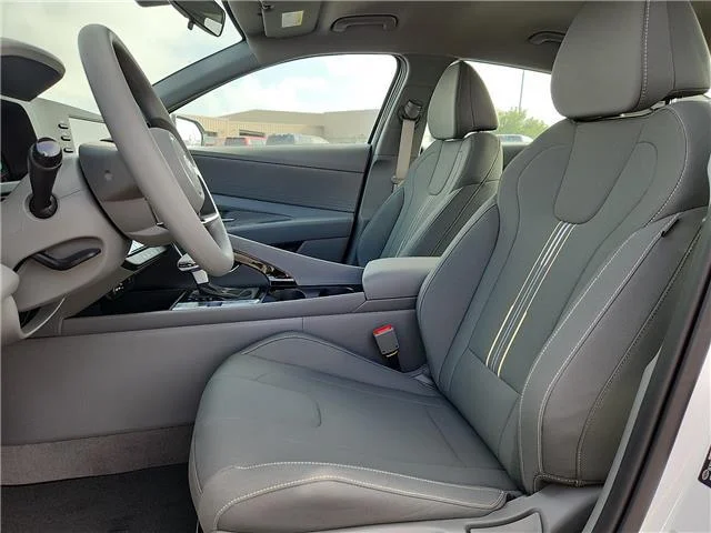 New 2026 Serenity White Pearl Hyundai  image 10