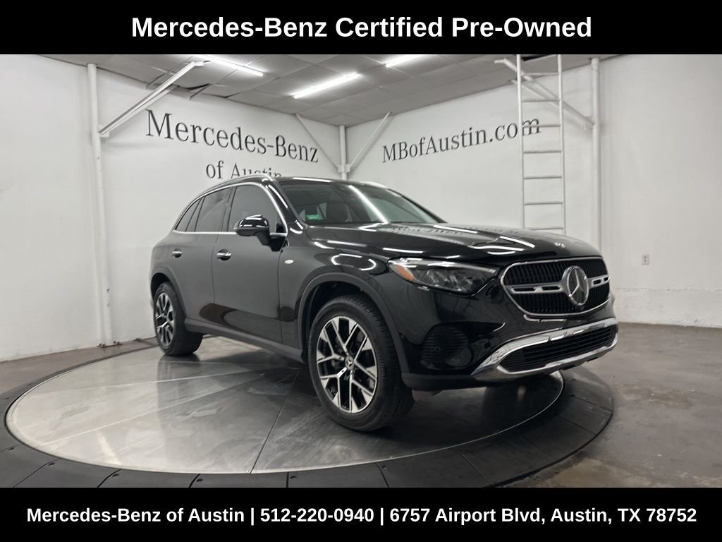 2025 Mercedes-Benz GLC