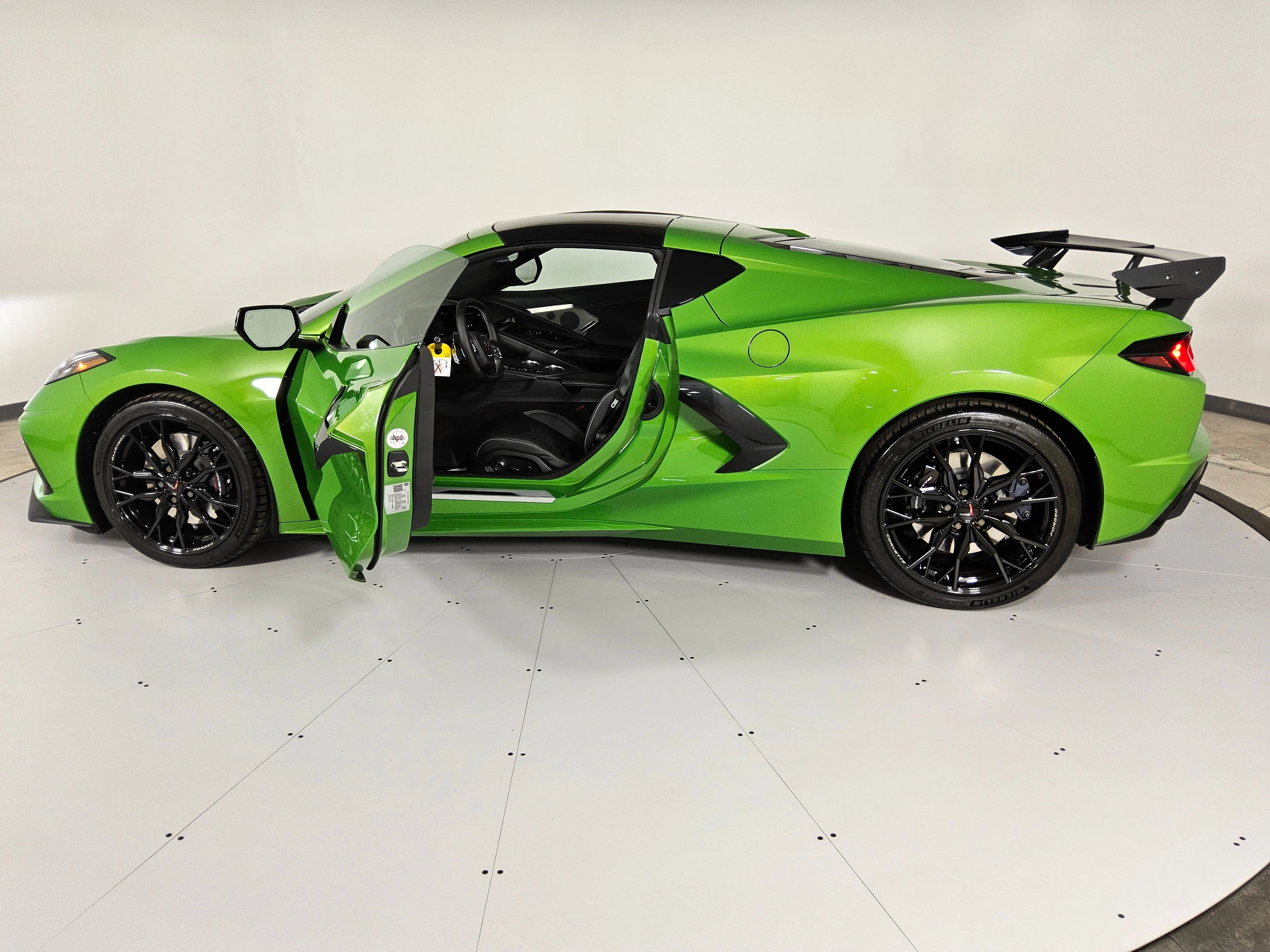 2026 Chevrolet Corvette 3LT - Photo 6