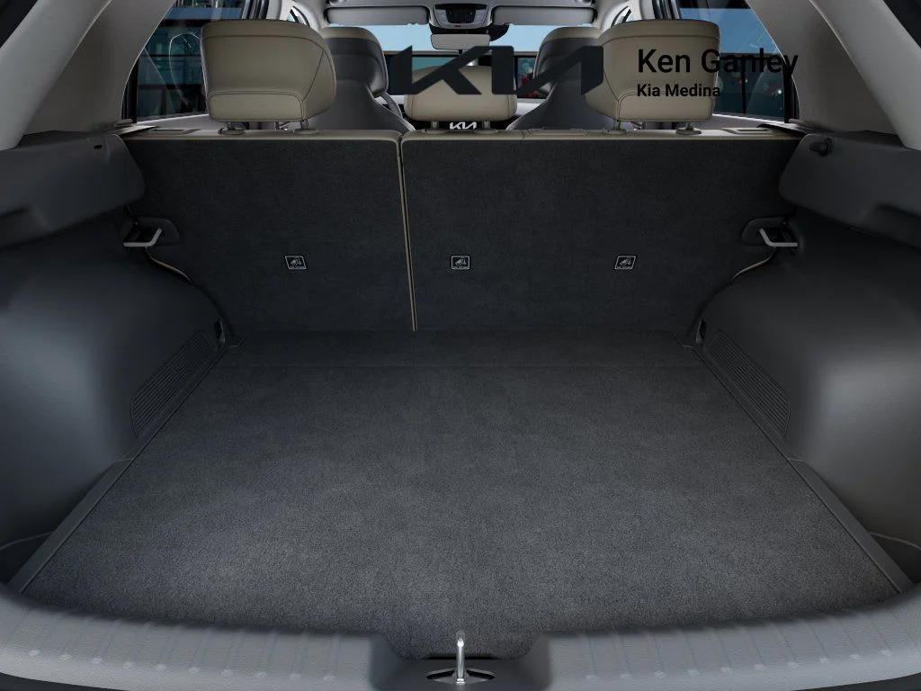 New 2026 Snow White Pearl Kia EX image 19