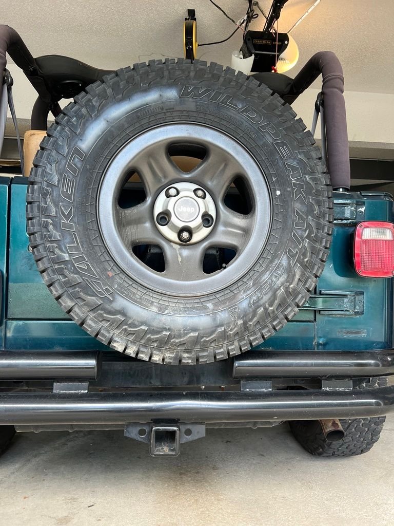Used 1998  Jeep Sport image 3