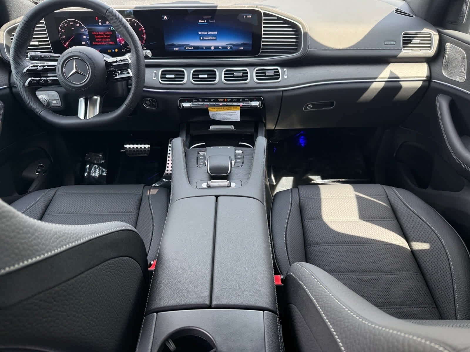 New 2026 MANUFAKTUR Moonlight White Magno Mercedes-Benz GLS 450 image 13