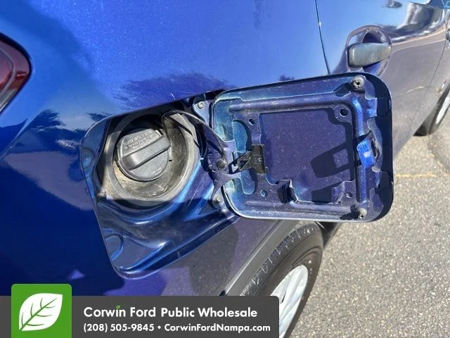 Used 2017 Caspian Blue Nissan  image 10