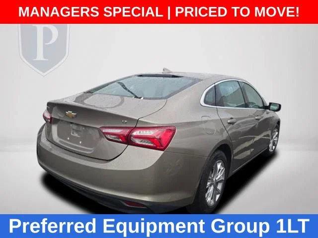 Used 2022 Gray Chevrolet LT image 4