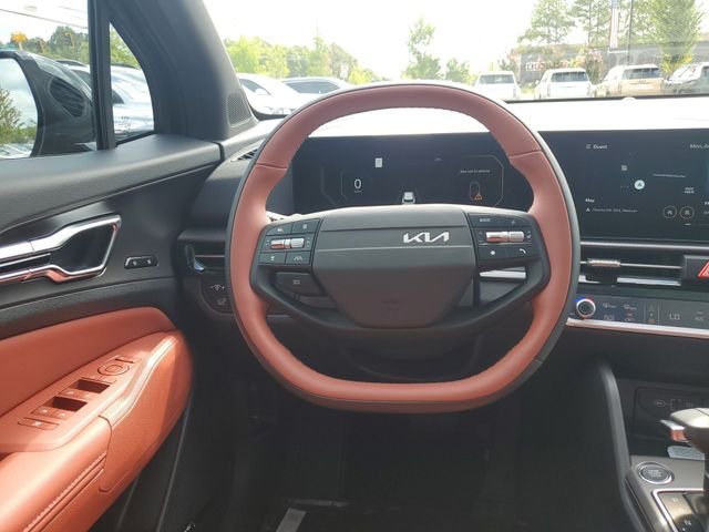 New 2026 Ebony Black Kia SX-Prestige image 7