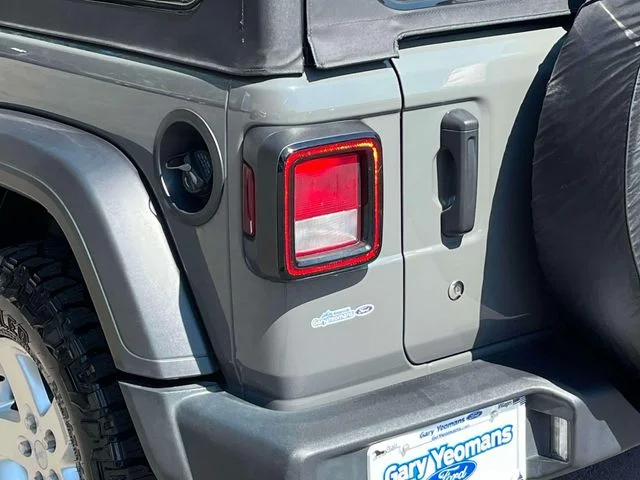 Certified Used 2020 Gray Clearcoat Jeep Sport image 10
