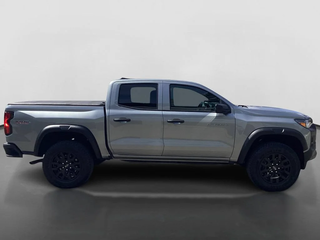 Used 2024 Sterling Gray Metallic Chevrolet Trail Boss image 4
