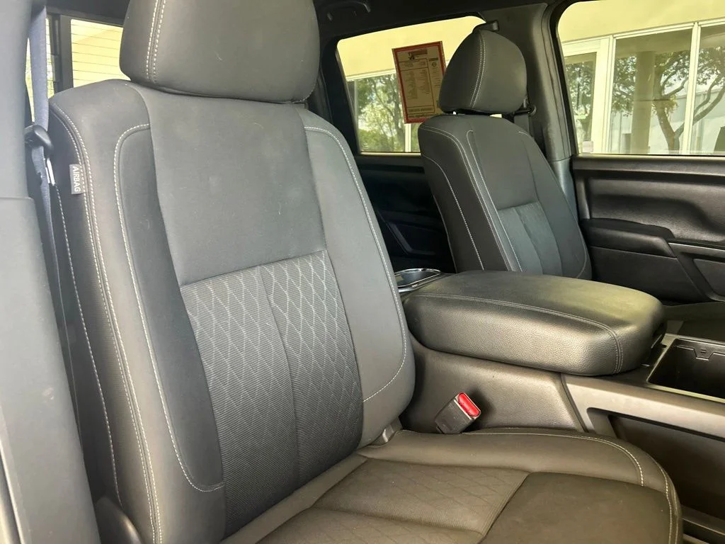 Used 2018 Black Nissan SV image 27