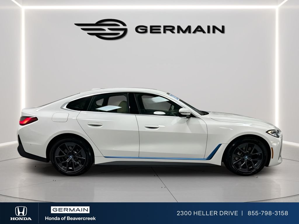 Used 2023 Alpine White BMW eDrive40 image 9