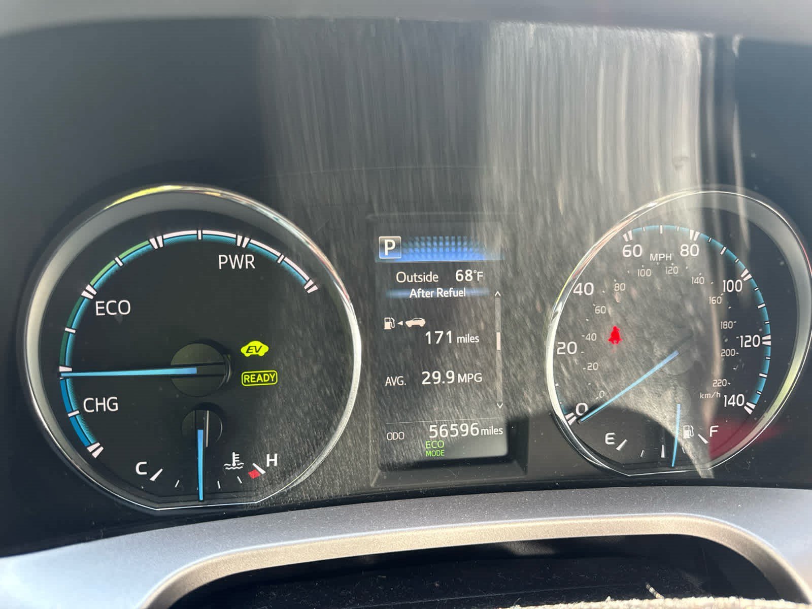 Used 2018 Super White Toyota Hybrid XLE image 14