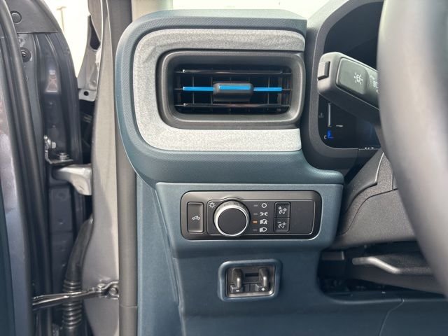 New 2026 Carbonized Gray Metallic Ford XLT image 17