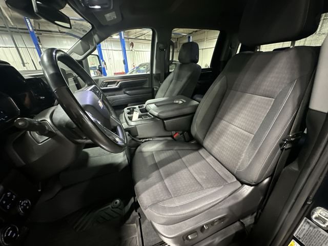 Used 2024 Gray Chevrolet LT image 17