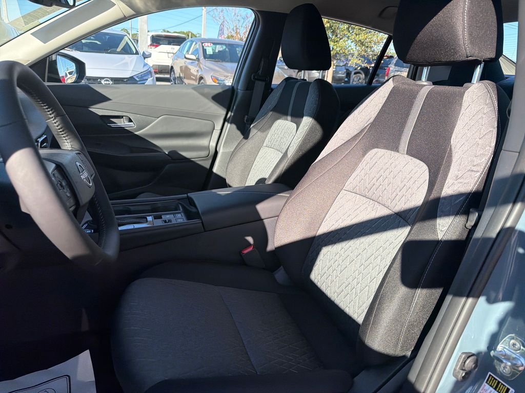 New 2026 Nissan Sentra SV 4D Sedan