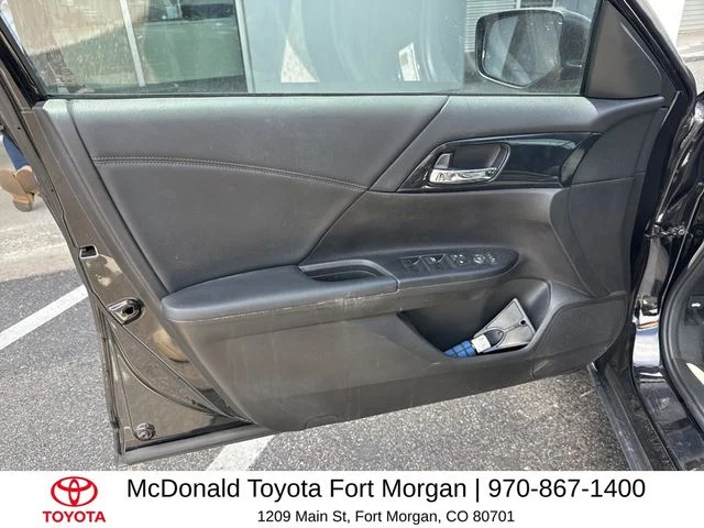 Used 2015 Black Honda Sport image 11