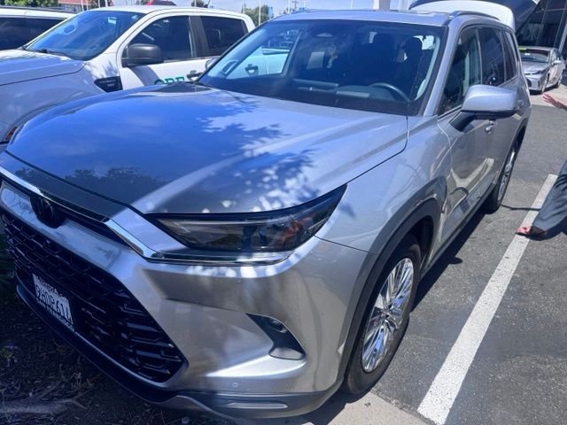 2024 Toyota Grand Highlander Platinum
