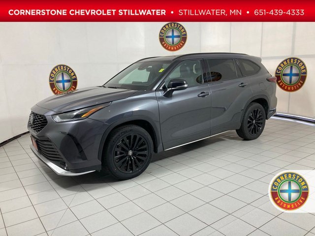 2025 Toyota Highlander XSE