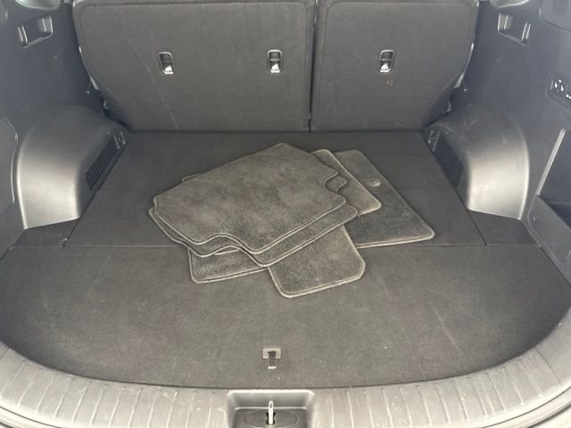 Used 2022 Gray Hyundai SEL image 30