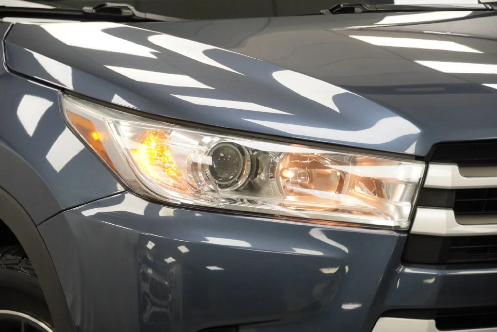 Used 2019 Blue Toyota XLE image 9