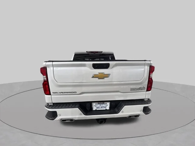 Used 2024 Beige Chevrolet High Country image 9