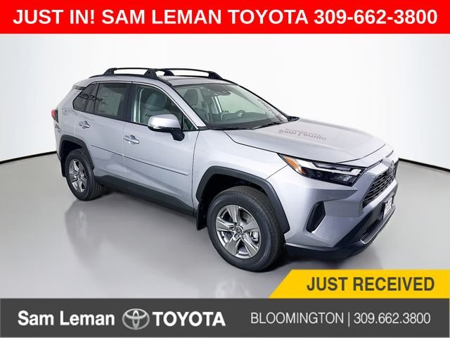 2025 Toyota RAV4 XLE AWD's photo