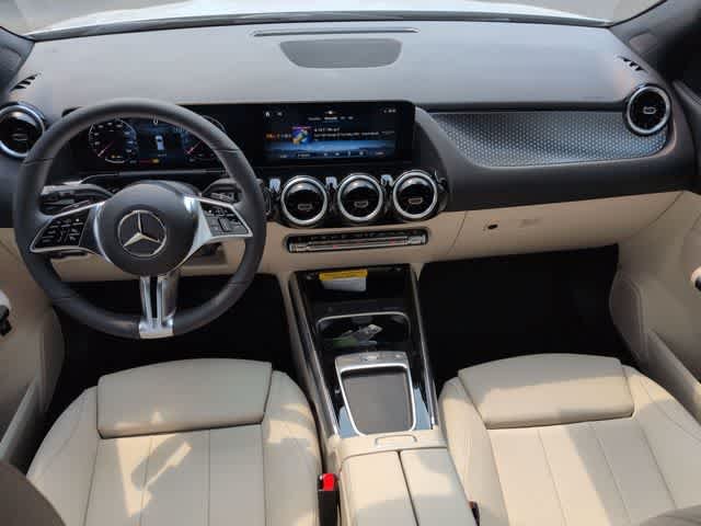 Used 2026 Cirrus Silver Metallic Mercedes-Benz GLA 250 image 16