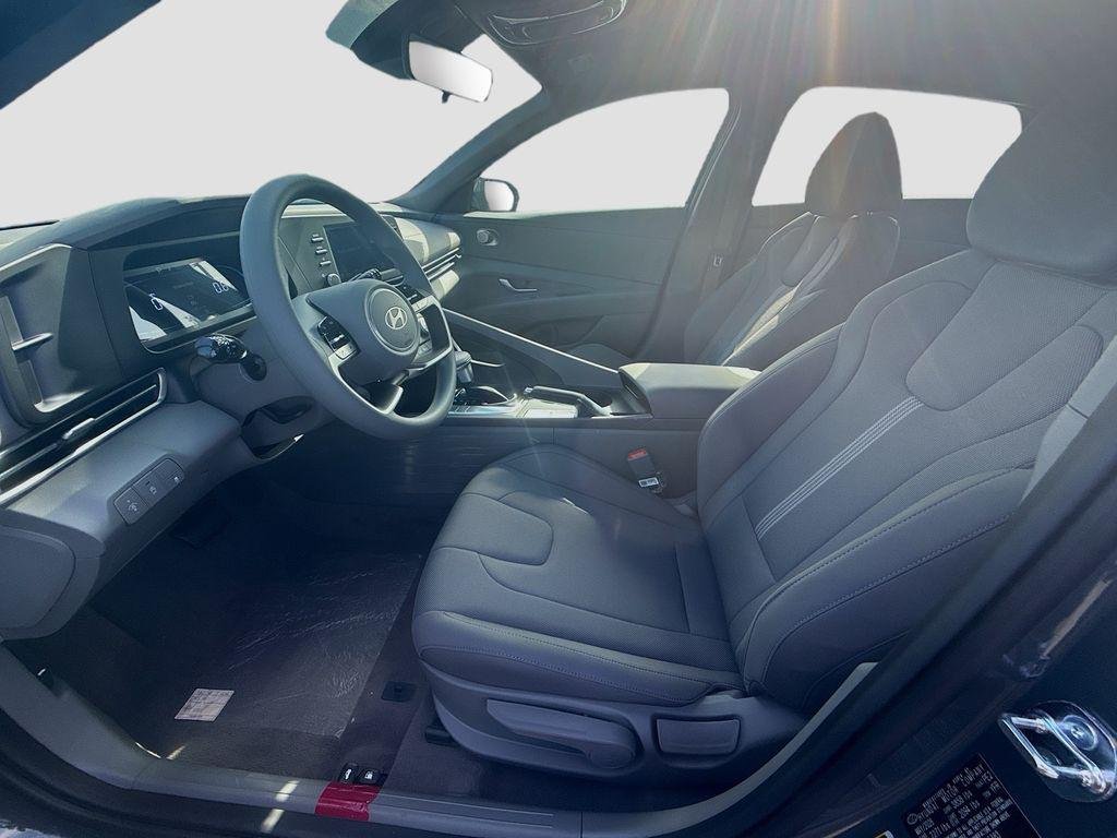 New 2026 Ecotronic Gray Hyundai SE image 14