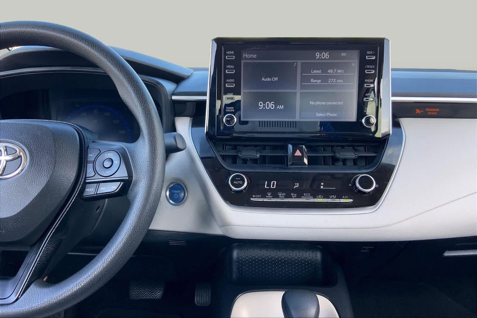 Used 2020 Super White Toyota Hybrid LE image 7