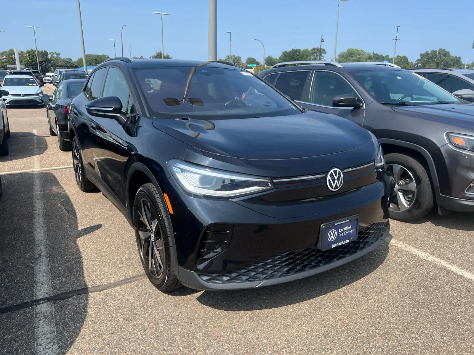 Certified 2023 Volkswagen ID.4 PRO S with VIN 1V2WNPE89PC029880 for sale in Minneapolis, MN