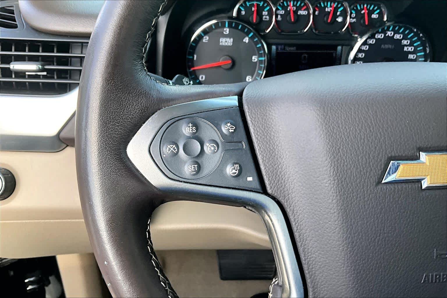 Used 2019 Black Chevrolet Premier image 20