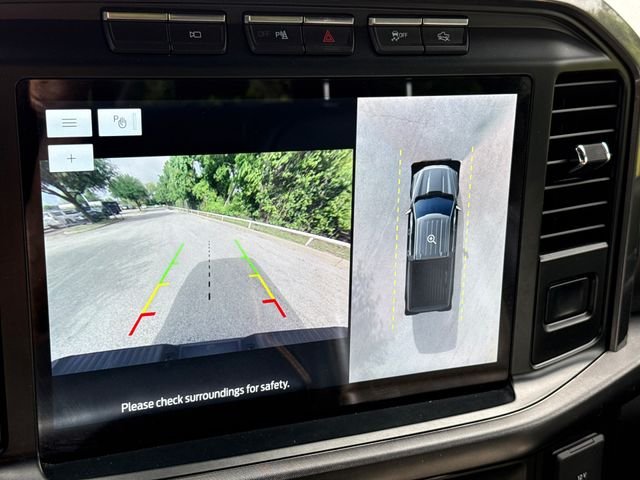 Used 2022 White Ford Tremor image 25