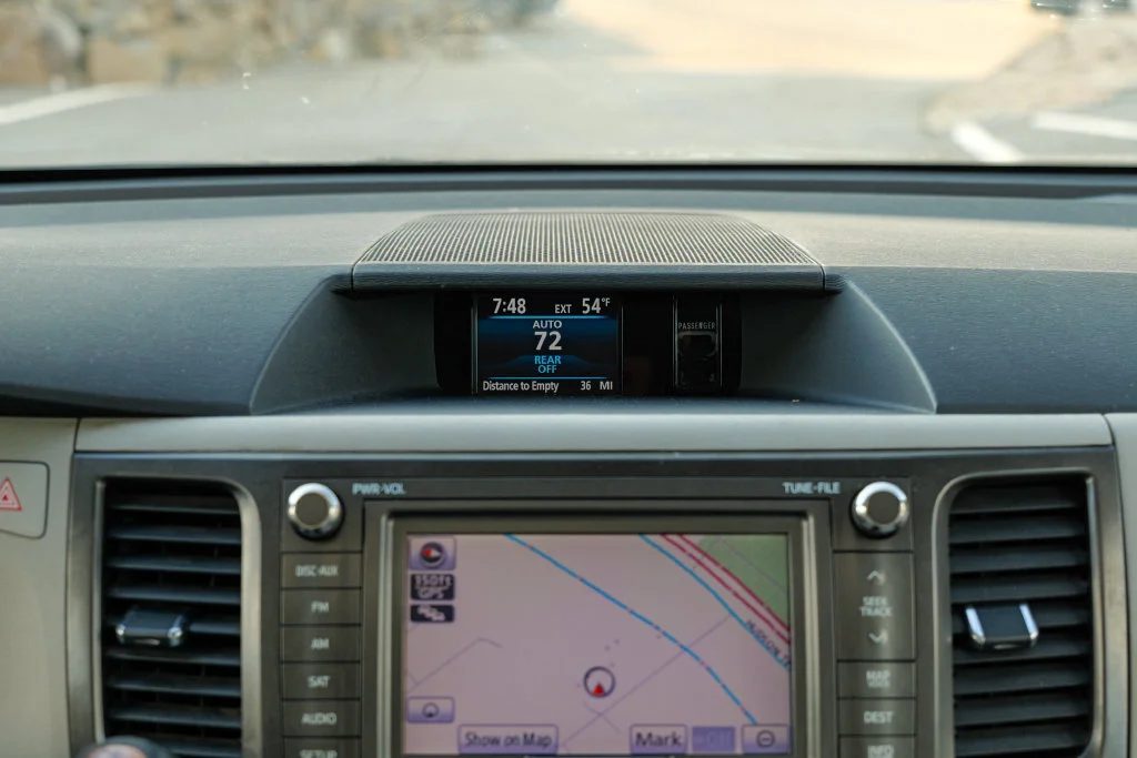 Used 2011 Predawn Gray Mica Toyota XLE image 44