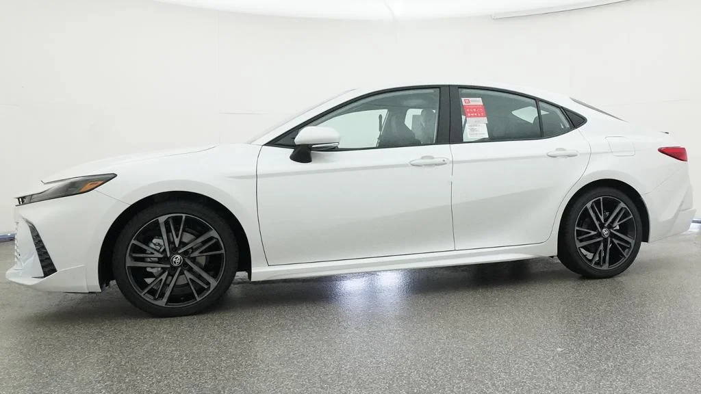 New 2026 Wind Chill Pearl Toyota XSE image 4