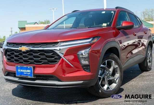 2024 Chevrolet Trax LT's photo
