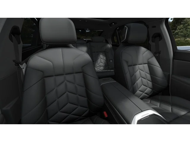 New 2027 Mineral White Metallic BMW 740i image 11
