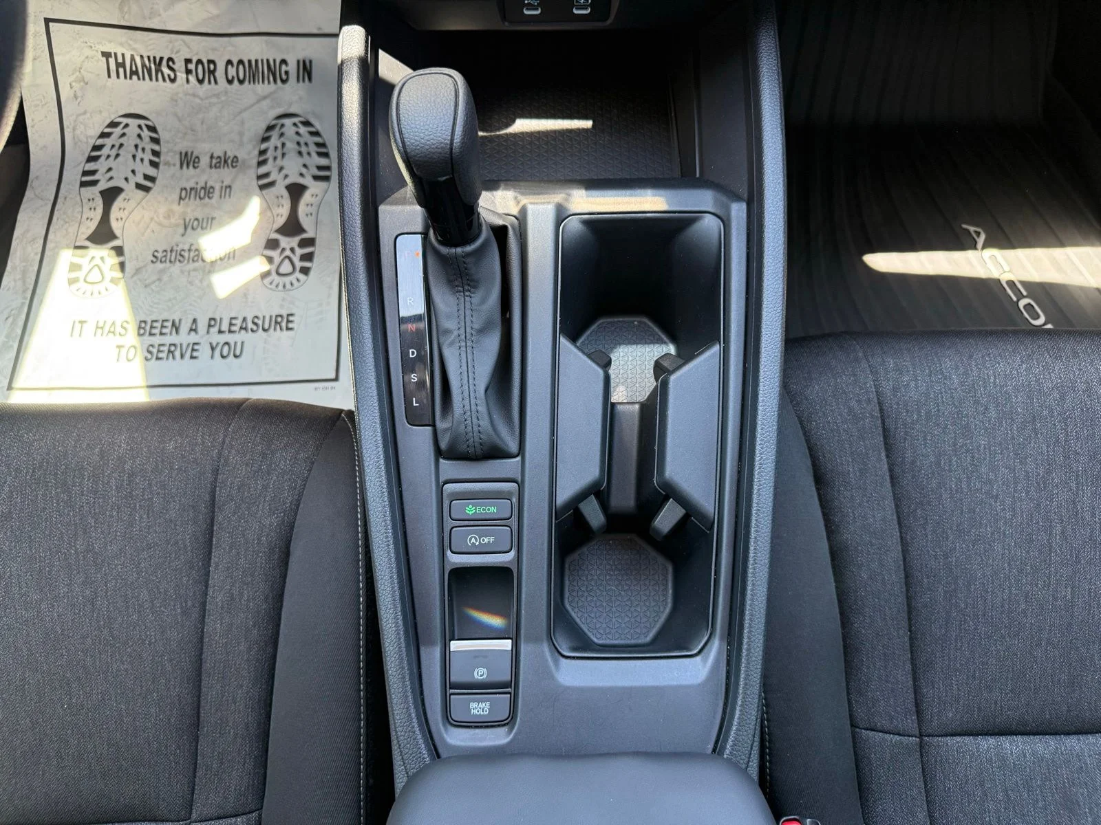 2025 Honda Accord SE - Photo 28