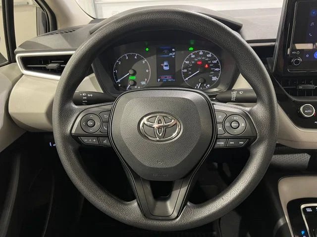 Certified Used 2025  Toyota LE image 12