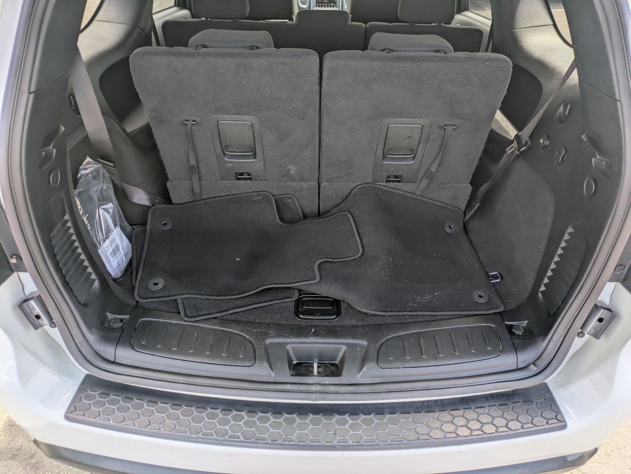 Used 2019 White Knuckle Clearcoat Dodge SXT image 29