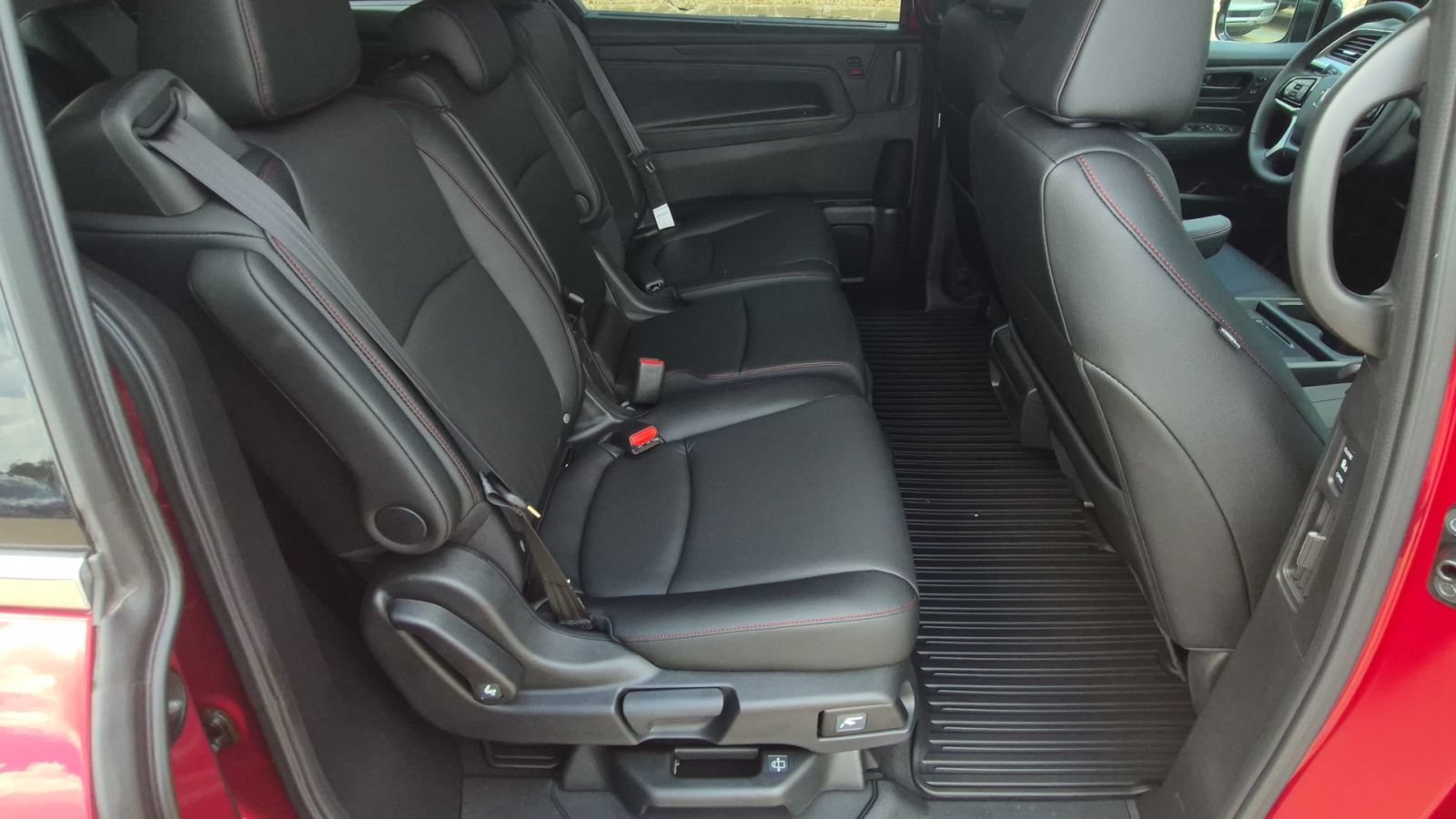 2026 Honda Odyssey Sport L - Photo 30
