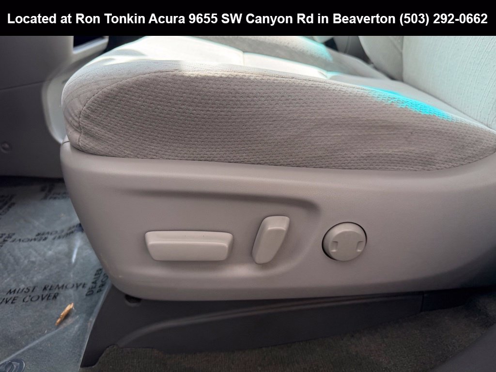 Used 2017 Predawn Gray Mica Toyota LE image 13
