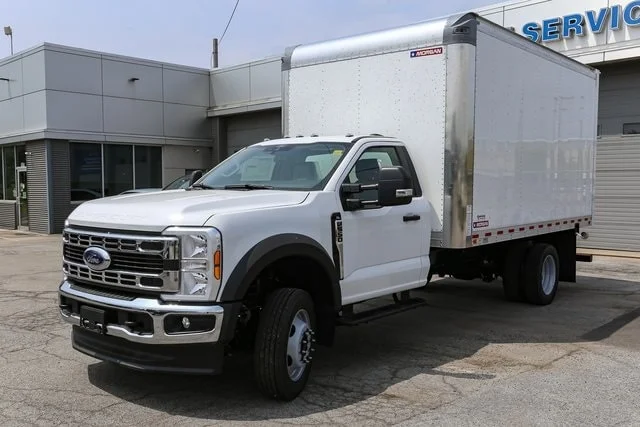 New 2025 Oxford White Ford XL image 5