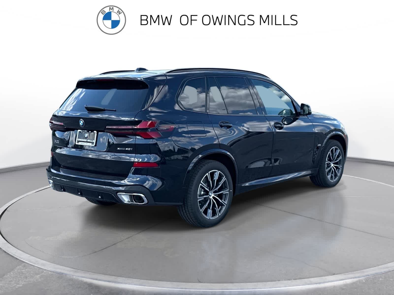 New 2026 Carbon Black Metallic BMW xDrive40i image 9
