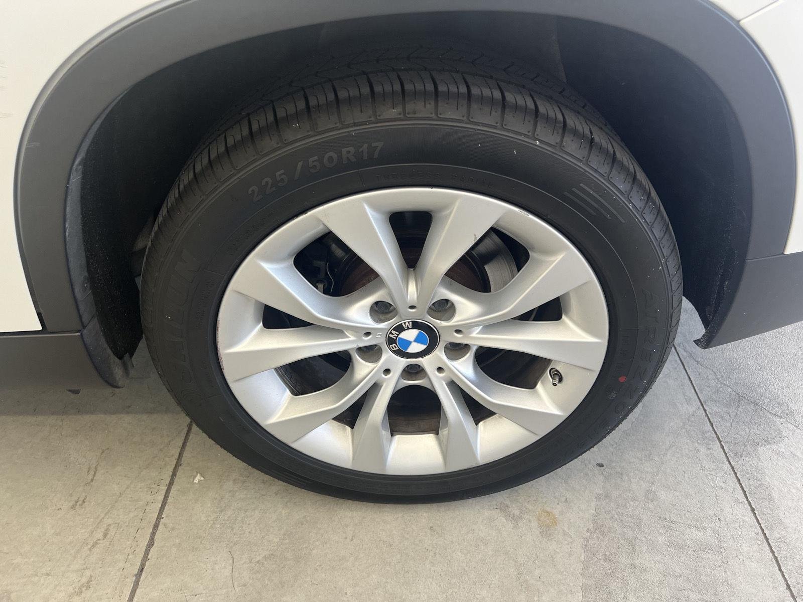 2013 BMW X1 28i - Photo 9
