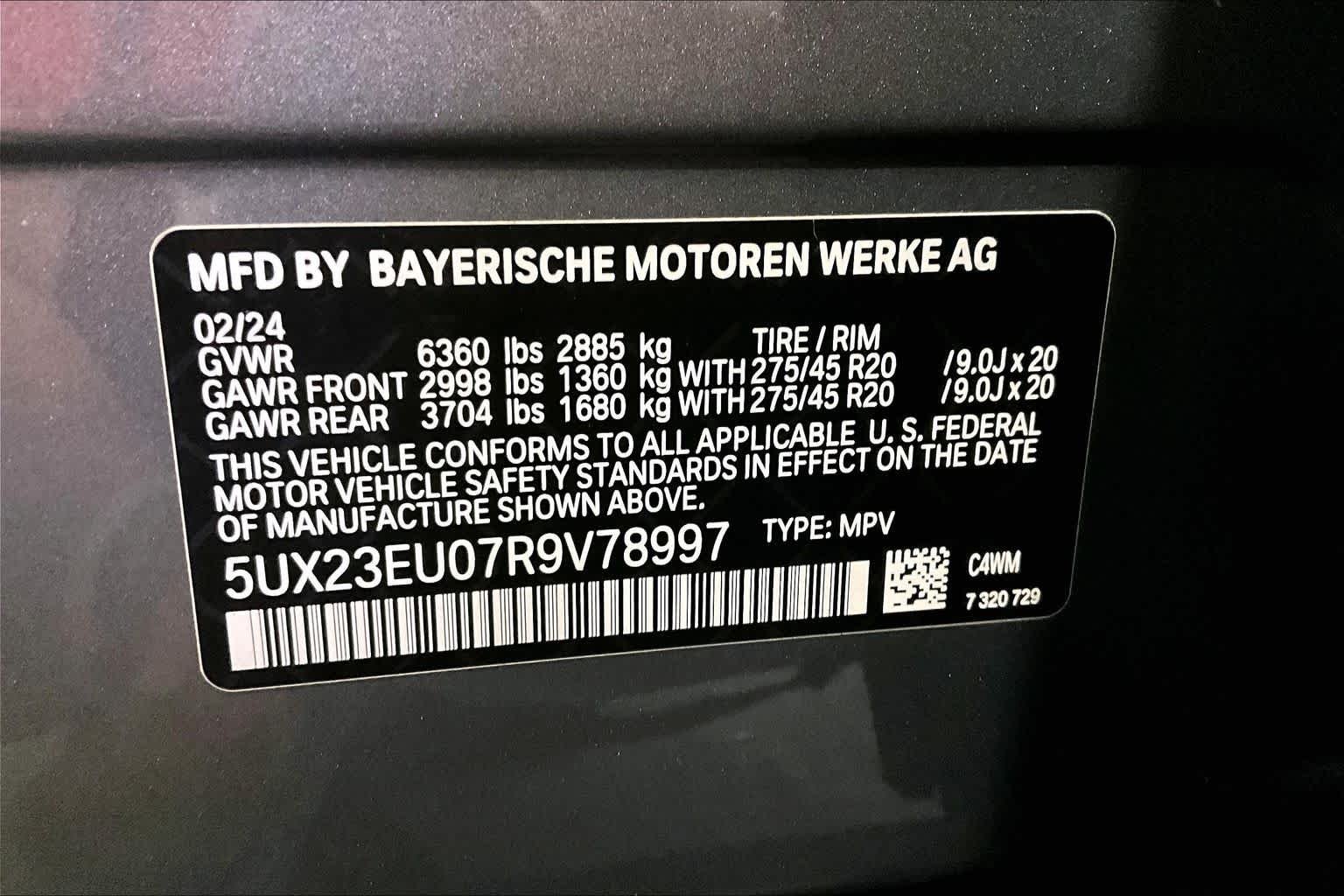 Certified Used 2024 Skyscraper Grey Metallic BMW xDrive40i image 33
