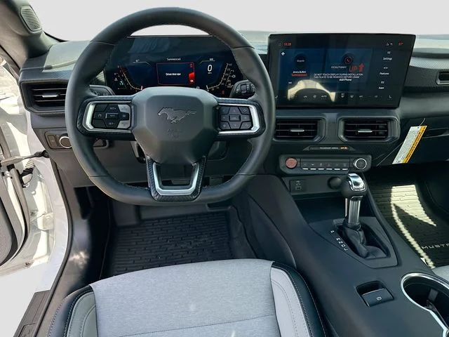 New 2025 Oxford White Ford EcoBoost image 15