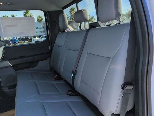 New 2026 Oxford White Ford F-450® XL image 13